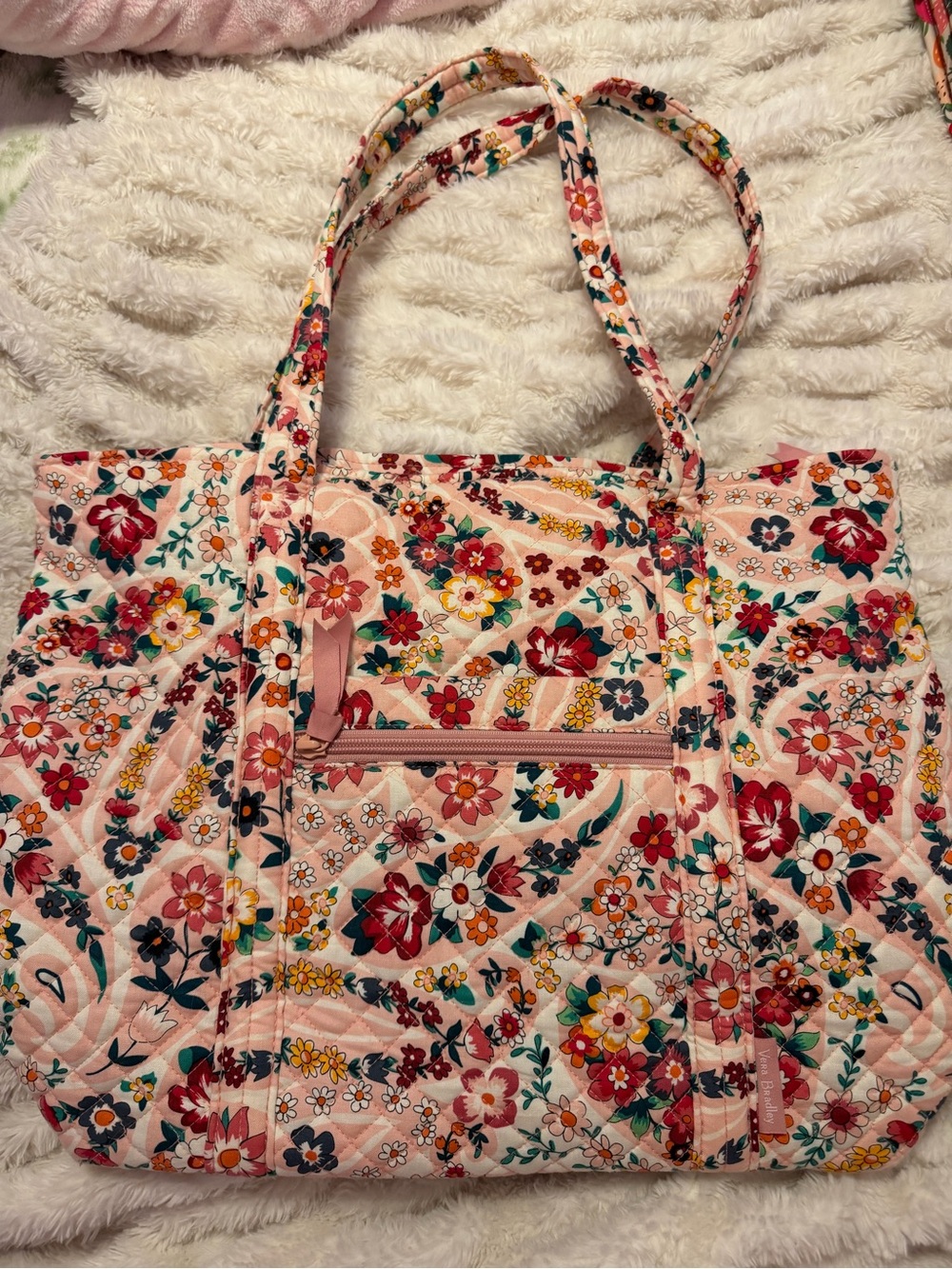 Vera Bradley tote bag